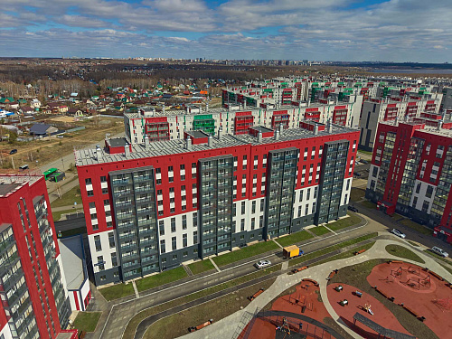 Апрель