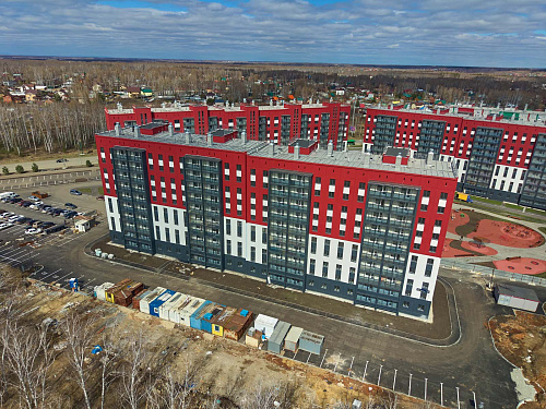 Апрель