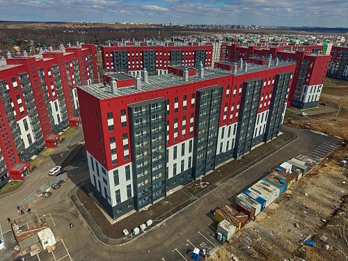 Апрель