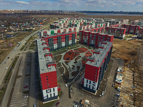 Апрель