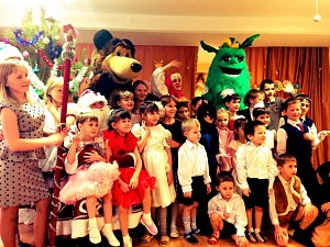 Новогодний праздник для детей!